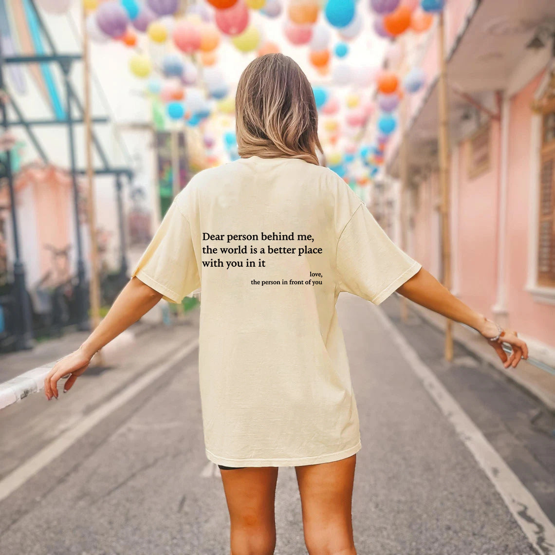 T-shirt à manches courtes et col rond pour femme avec lettres et slogan