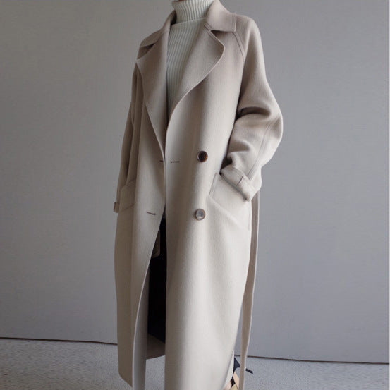 Manteau en cachemire à revers pour femme