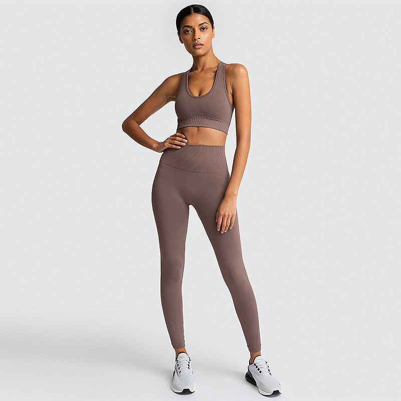 Ensemble de sport sans couture en nylon pour femme